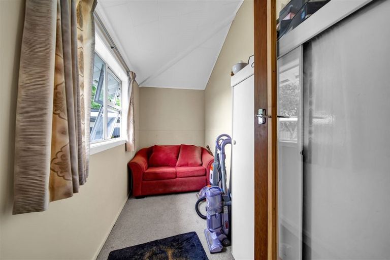 Photo of property in 79 Puriri Street, Hawera, 4610