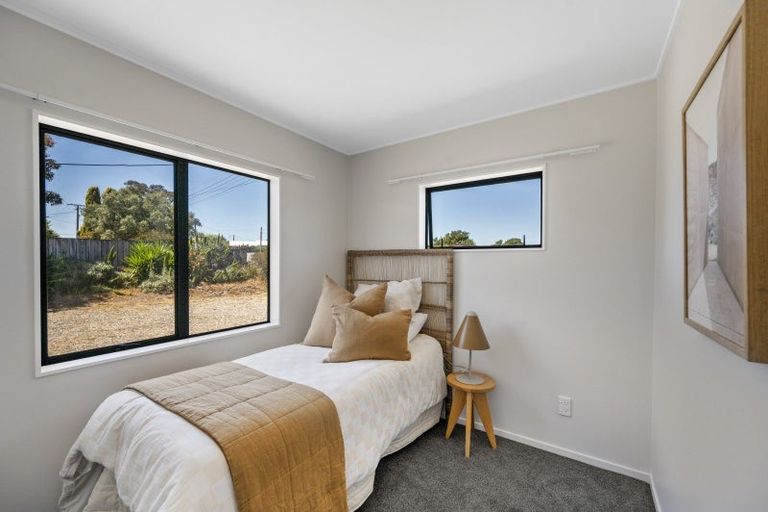 Photo of property in 1 Ladywood Road, Bay View, Napier, 4104