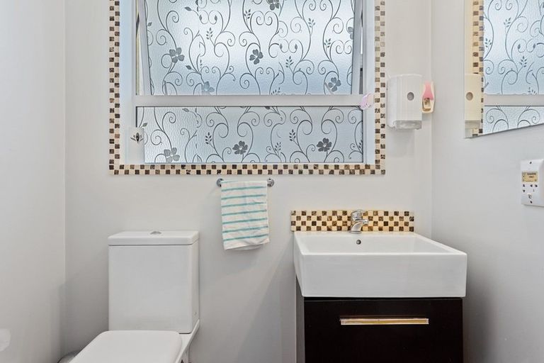 Photo of property in 25 Rata Street, Rangiora, 7400