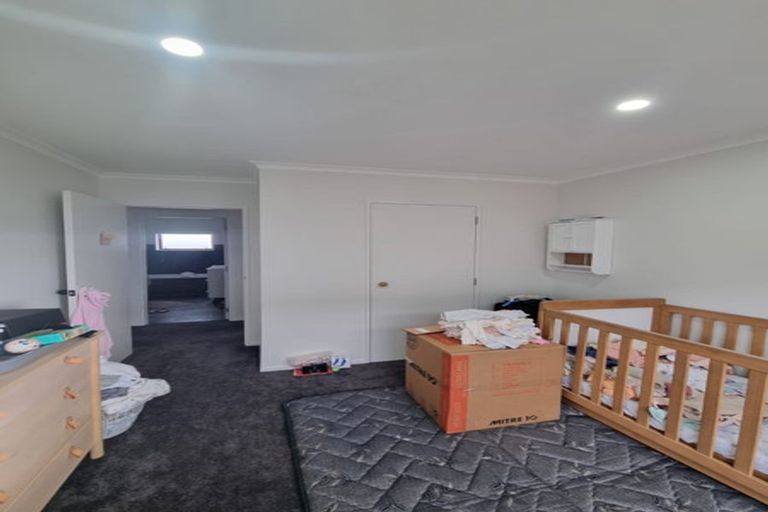 Photo of property in 177 Keri Vista Rise, Papakura, 2110