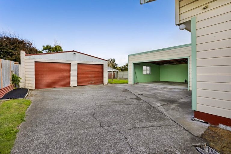 Photo of property in 25 Galt Street, Hawera, 4610
