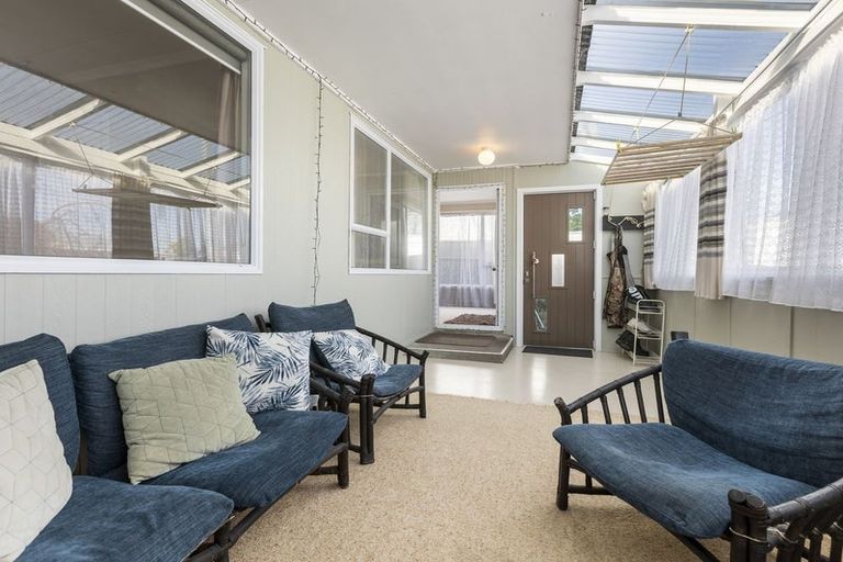 Photo of property in 6 Omata Road, Westown, New Plymouth, 4310