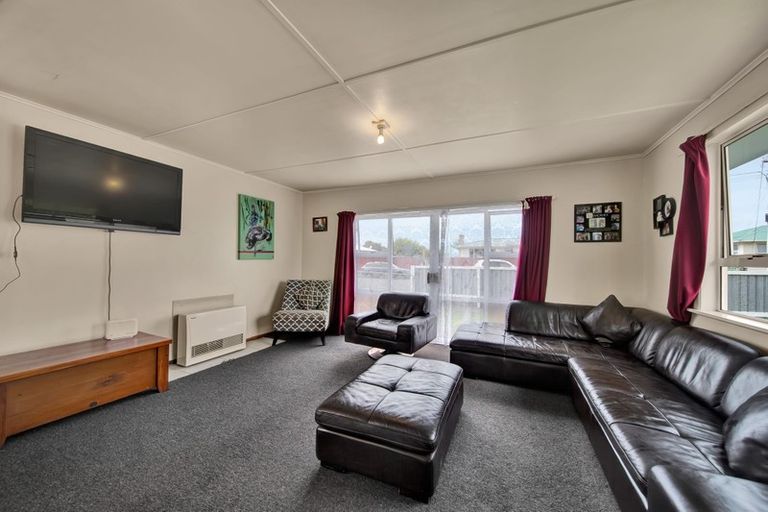 Photo of property in 26 Ramanui Avenue, Hawera, 4610