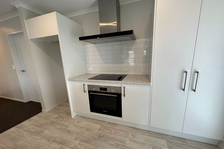 Photo of property in 19 Salkeld Place, Woodend, 7610