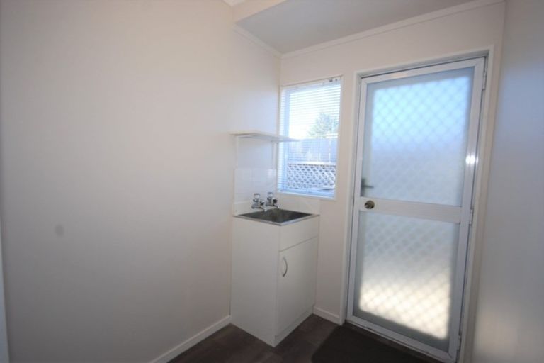 Photo of property in 69a/2 Godley Road, Green Bay, Auckland, 0604