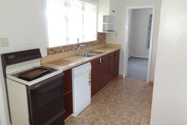 Photo of property in 22 Victoria Street, Ebdentown, Upper Hutt, 5018