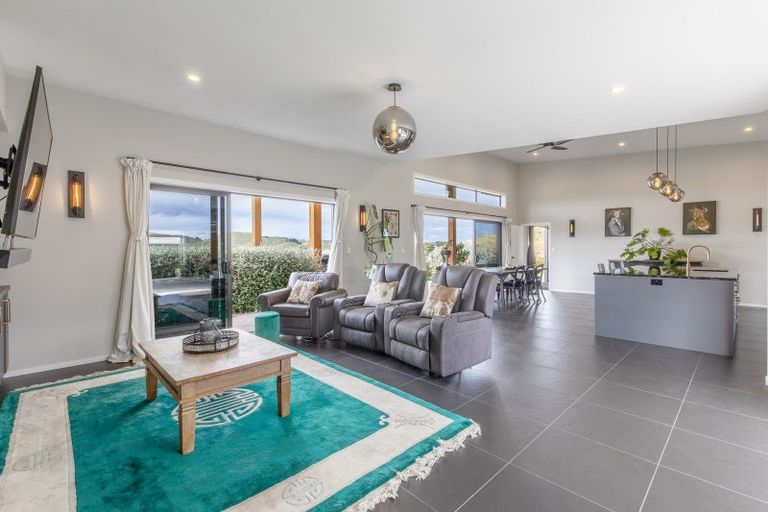 Photo of property in 9 Tamumu Church Road, Otane, Waipawa, 4271