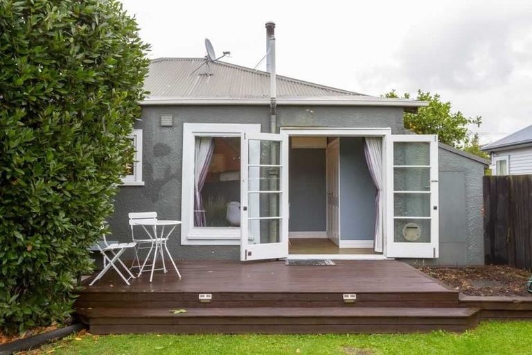 Photo of property in 104 Forfar Street, St Albans, Christchurch, 8014