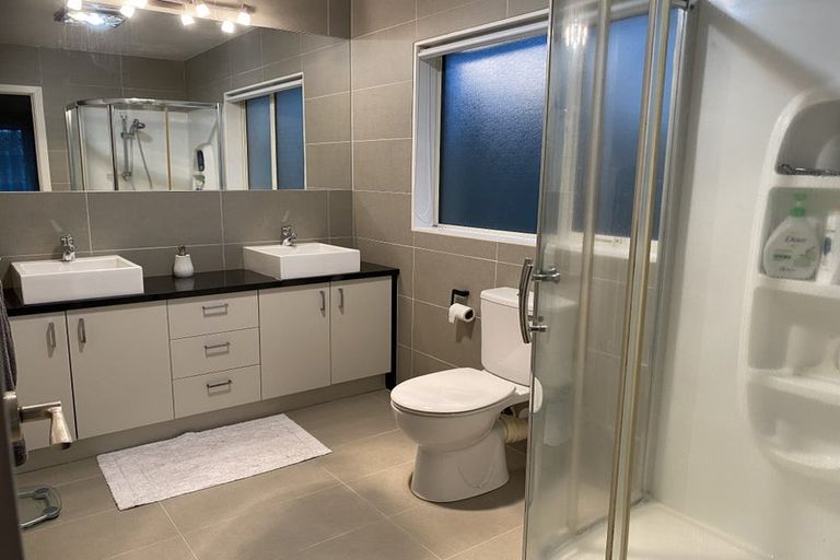 Photo of property in 32 Carroll Place, Owhata, Rotorua, 3010
