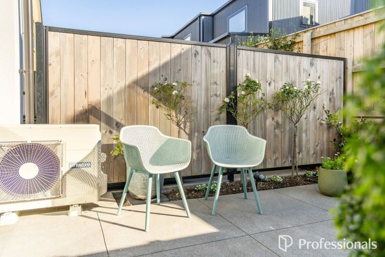 Photo of property in 11/489 Riverside Drive, Fairfield, Lower Hutt, 5011