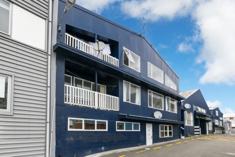 Photo of property in 5u7 Hopper Street, Mount Cook, Wellington, 6011
