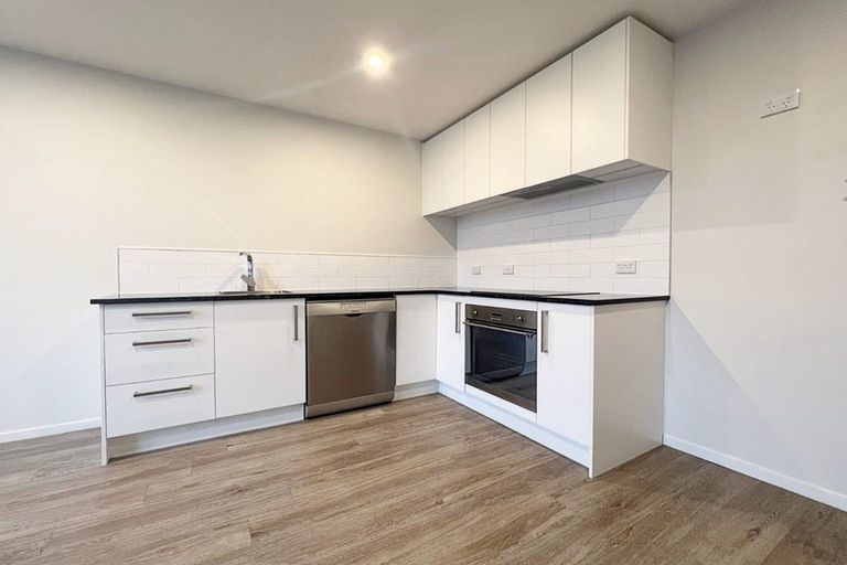 Photo of property in 105/2u Village Quarter Lane, Frankton, Hamilton, 3204