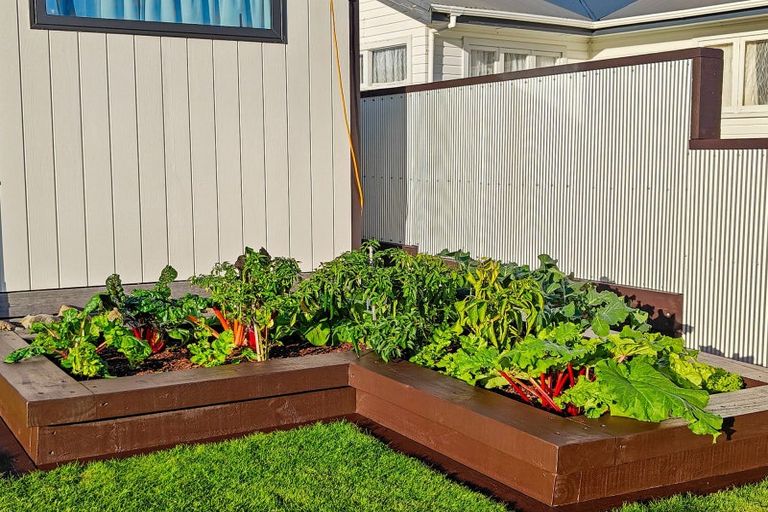 Photo of property in 145a Mayfair Avenue, Whangamata, 3620