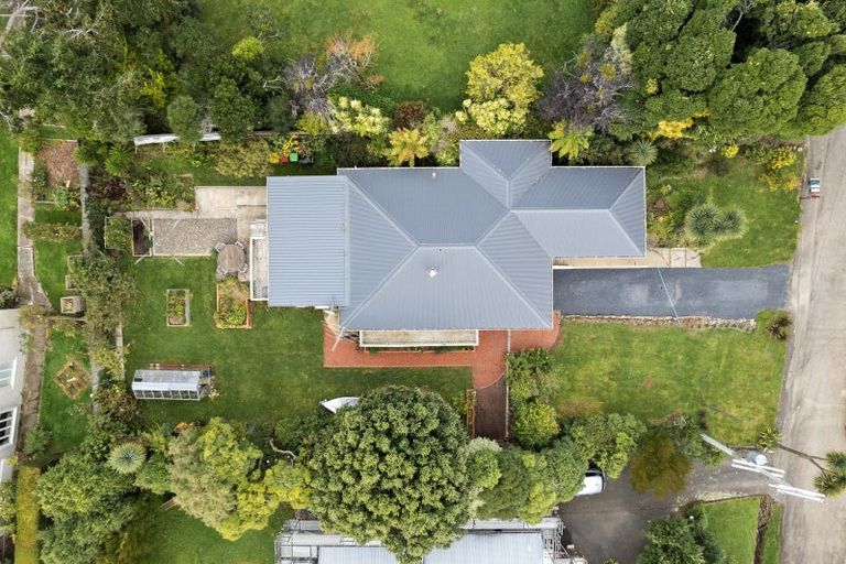 Photo of property in 8 Rosehill Road, Macandrew Bay, Dunedin, 9077