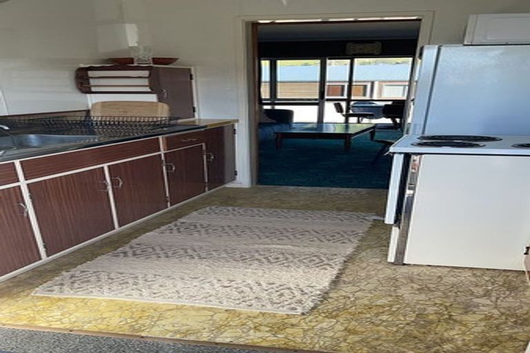 Photo of property in 40 Maunganui Road, Mount Maunganui, 3116
