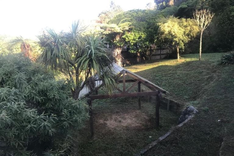 Photo of property in 141 Kamahi Street, Stokes Valley, Lower Hutt, 5019