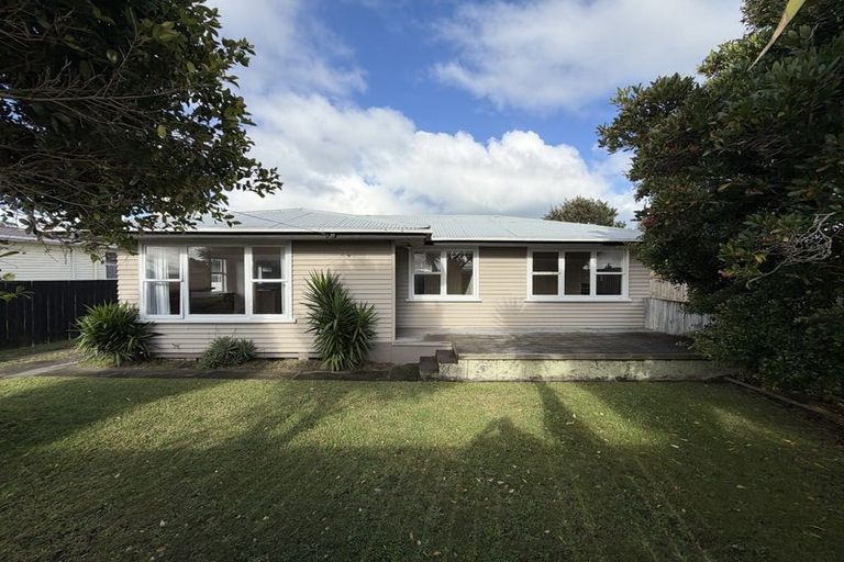 Photo of property in 9a Kaniere Street, Mount Maunganui, 3116