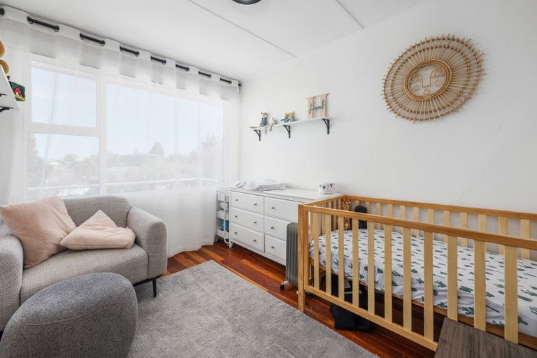 Photo of property in 64 Hinemoa Avenue, Taupo, 3330