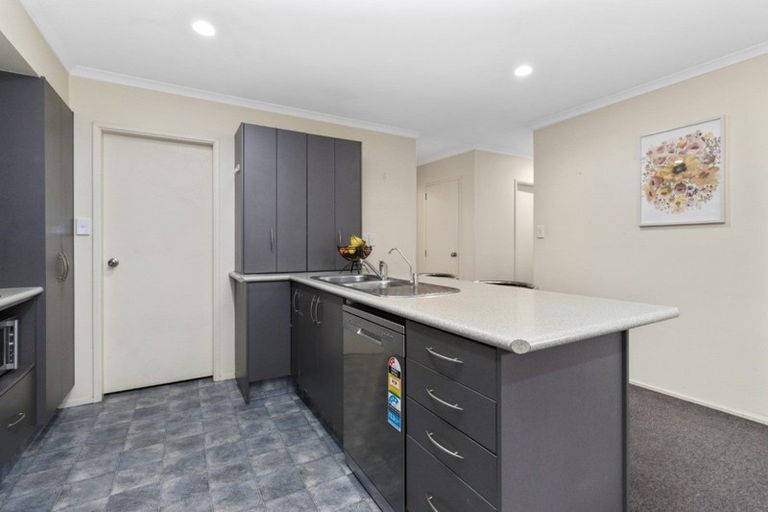 Photo of property in 11 Finchley Place, Hamilton East, Hamilton, 3216