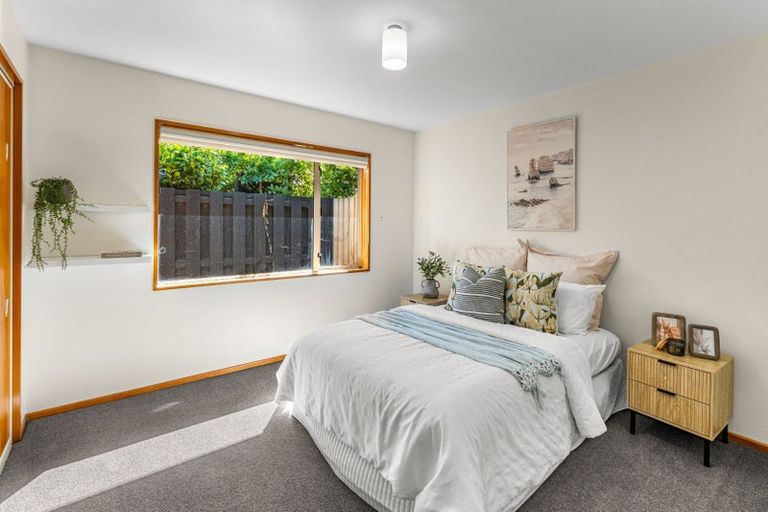 Photo of property in 2/45b Trafford Street, Harewood, Christchurch, 8051