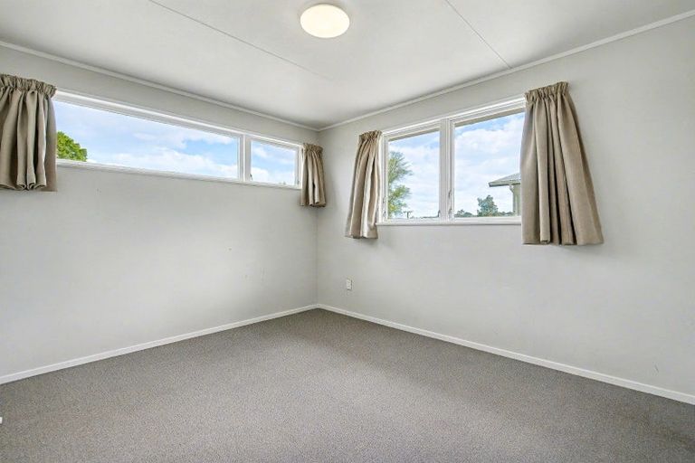 Photo of property in 5 Cresta Place, Onerahi, Whangarei, 0110