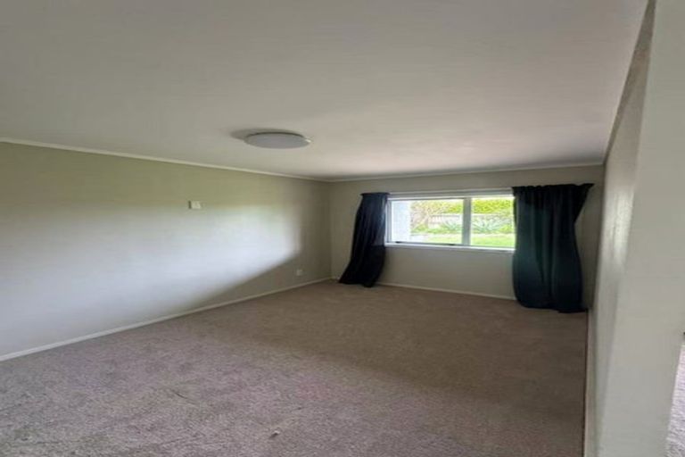Photo of property in 5 Stapleford Crescent, Browns Bay, Auckland, 0630