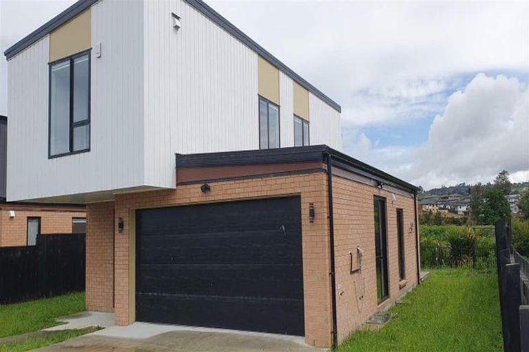 Photo of property in 7 Waikaha Street, Pokeno, 2472