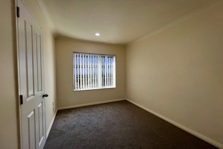 Photo of property in 10 Andrusha Place, Flat Bush, Auckland, 2019