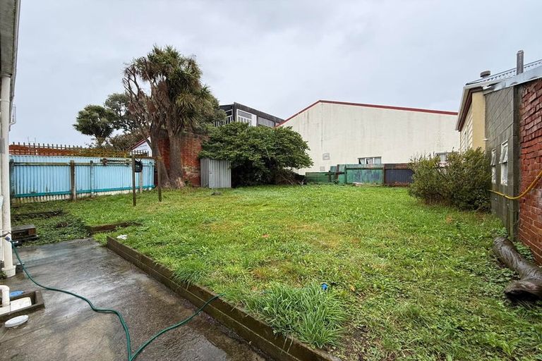 Photo of property in 28 Donald Mclean Street, Newtown, Wellington, 6021