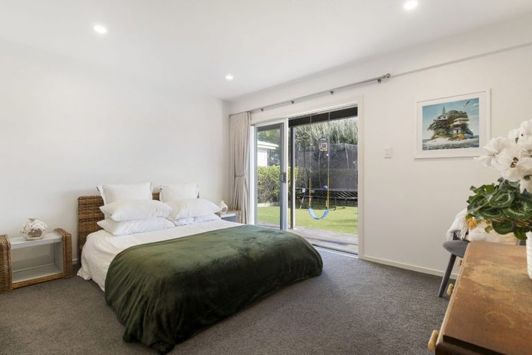 Photo of property in 27 Hemi Street, Narrow Neck, Auckland, 0622
