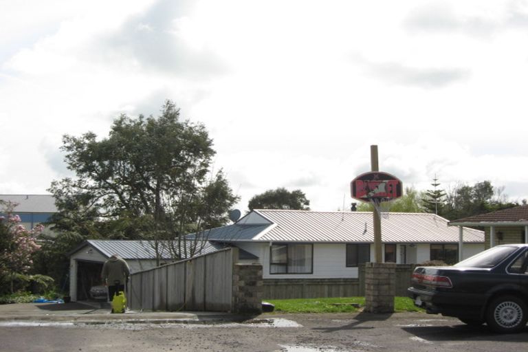 Photo of property in 12 Tainui Terrace, Inglewood, 4330