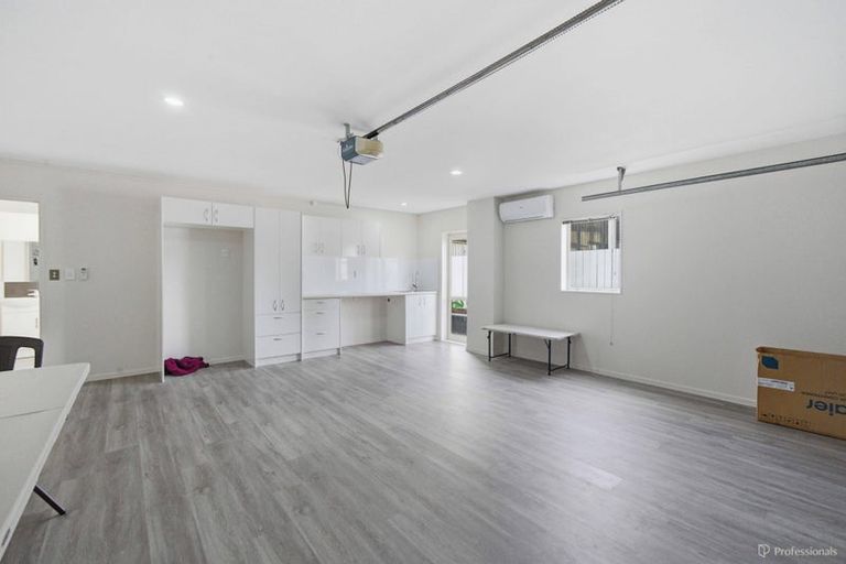 Photo of property in 543a Weymouth Road, Weymouth, Auckland, 2103