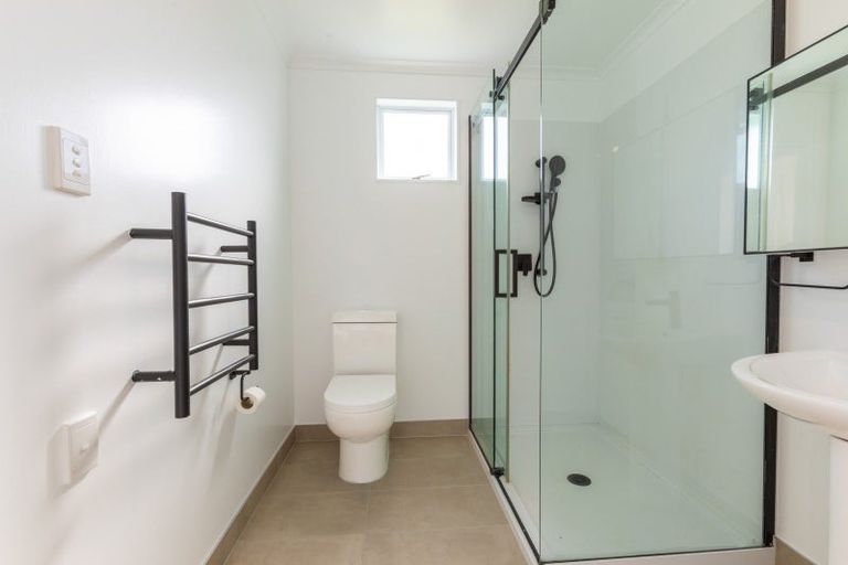 Photo of property in 48 Tay Street, Woodville, 4920