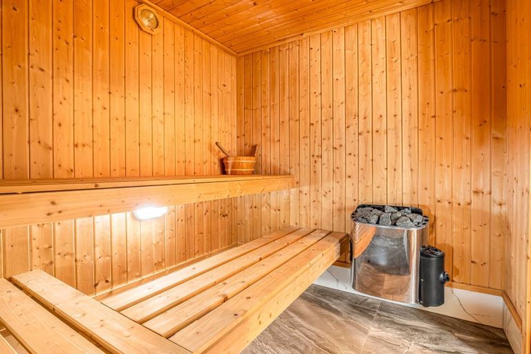 Photo of property in 3 Omana Avenue, Shelly Beach, Helensville, 0874