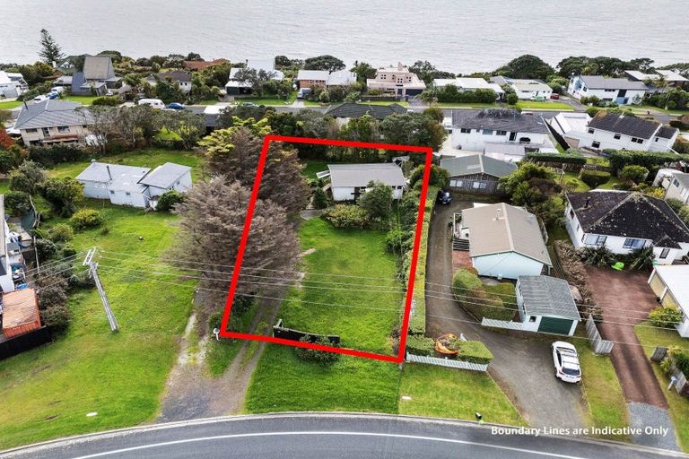 Photo of property in 1364 Whangaparaoa Road, Army Bay, Whangaparaoa, 0930