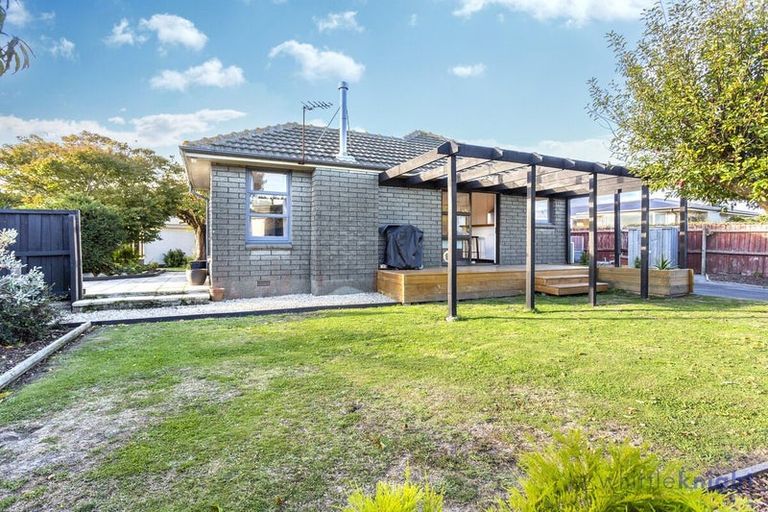 Photo of property in 11 Rollesby Street, Hoon Hay, Christchurch, 8025