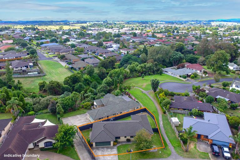 Photo of property in 24 Greig Place, Pukekohe, 2120