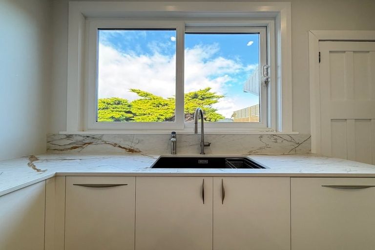 Photo of property in 96 Hobart Street, Miramar, Wellington, 6022