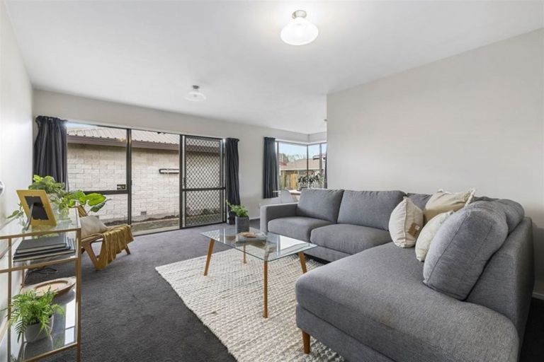 Photo of property in 23b Ruakaka Street, Hornby, Christchurch, 8042