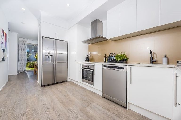 Photo of property in 2 Oioi Road, Hobsonville, Auckland, 0616