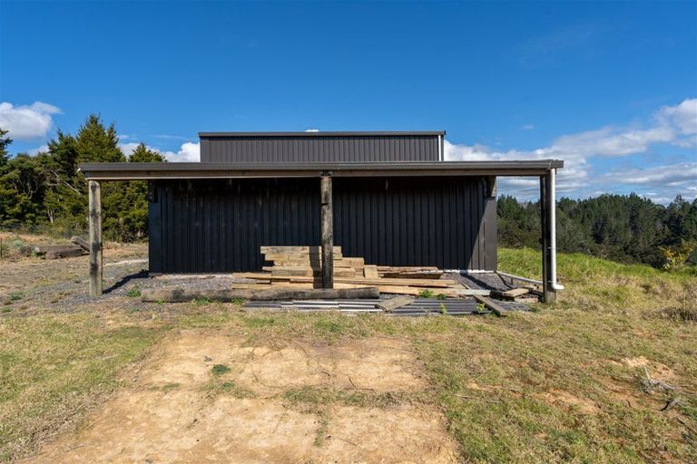 Photo of property in 93 Ranui Road, Karetu, 0283