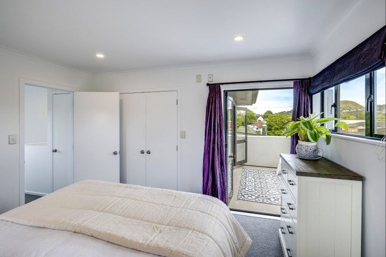 Photo of property in 23a Avondale Road, Taradale, Napier, 4112