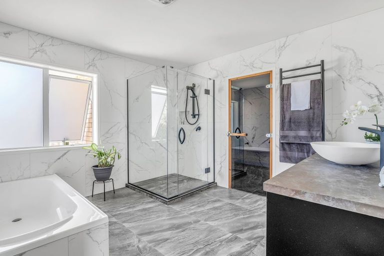 Photo of property in 3 Omana Avenue, Shelly Beach, Helensville, 0874