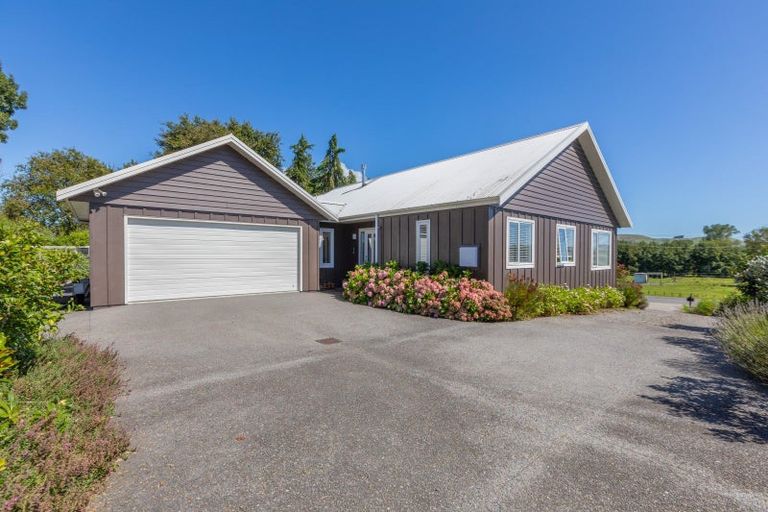 Photo of property in 102 Mount Herbert Road, Waipukurau, 4200