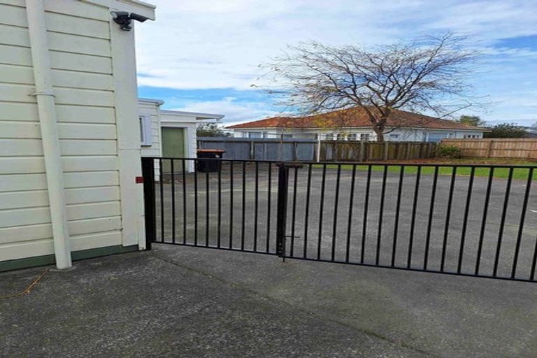Photo of property in 12 Joseph Street, West End, Palmerston North, 4412