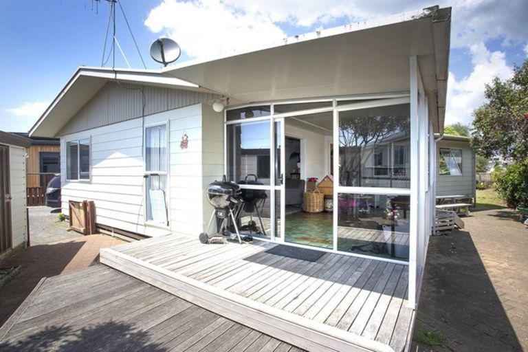 Photo of property in 103b Ocean Road, Whangamata, 3620