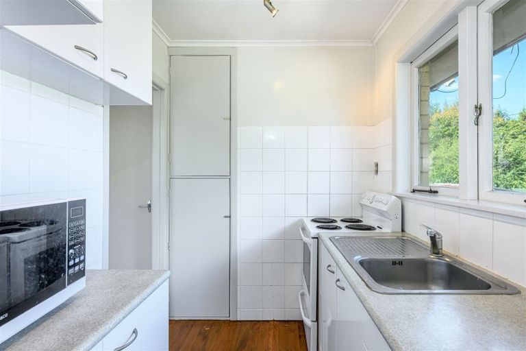 Photo of property in 95 Rathgar Road, Henderson, Auckland, 0610