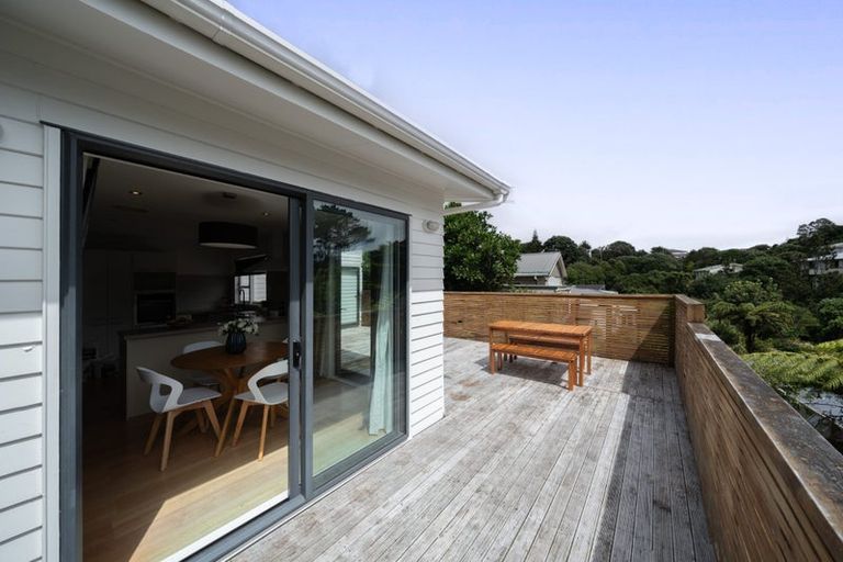 Photo of property in 83 Helston Road, Paparangi, Wellington, 6037