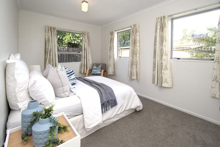 Photo of property in 11 Mclellan Place, Ilam, Christchurch, 8041