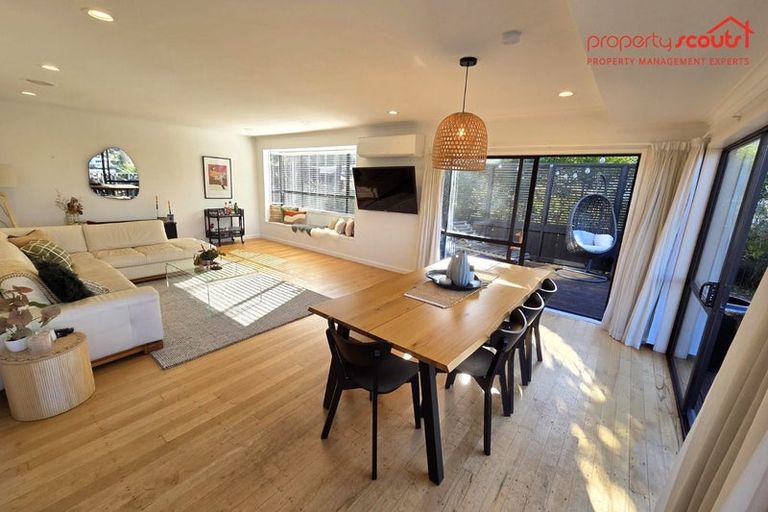 Photo of property in 70 Hinewa Road, Otumoetai, Tauranga, 3110